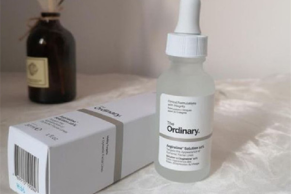 抗老精華和抗老面霜哪個效果好 抗老精華真的抗老嗎 抗老精華和抗老面霜哪個效果好 抗老精華真的抗老嗎