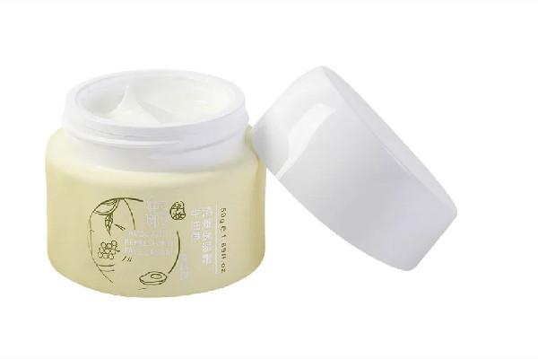 抗老面霜有保濕功效嗎 抗老面霜的作用 抗老面霜有保濕功效嗎 抗老面霜的作用