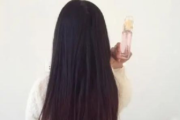 頭發(fā)護(hù)理可以改善發(fā)質(zhì)嗎 頭發(fā)護(hù)理在染發(fā)前做好還是染發(fā)后做好 頭發(fā)護(hù)理可以改善發(fā)質(zhì)嗎 頭發(fā)護(hù)理在染發(fā)前做好還是染發(fā)后做好