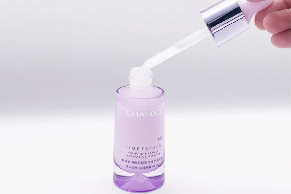 自然堂小紫瓶精華液要用多久 自然堂小紫瓶精華液用了臉干怎么辦 自然堂小紫瓶精華液要用多久 自然堂小紫瓶精華液用了臉干怎么辦