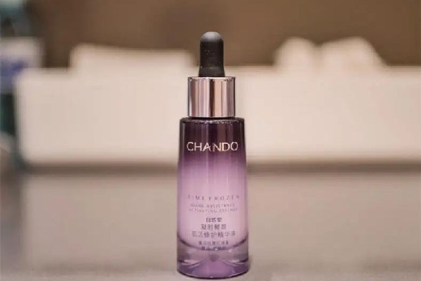 自然堂小紫瓶精華液要用多久 自然堂小紫瓶精華液用了臉干怎么辦 自然堂小紫瓶精華液要用多久 自然堂小紫瓶精華液用了臉干怎么辦