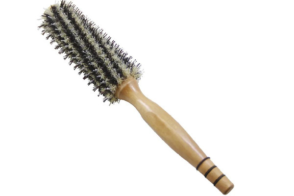 滾梳要買什么樣的 滾梳買大號好還是小號好 滾梳要買什么樣的 滾梳買大號好還是小號好