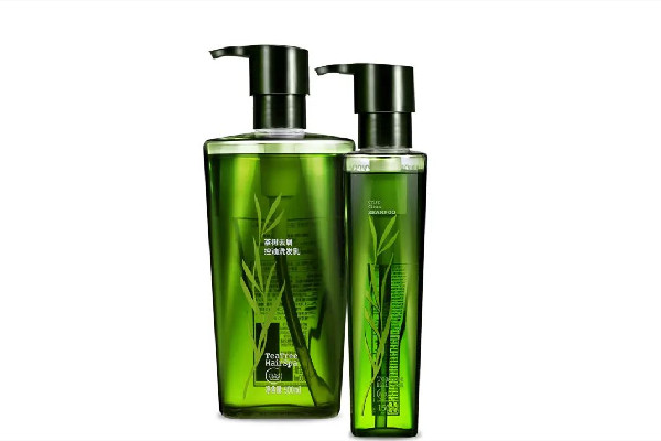 控油洗發(fā)水的功效和作用 控油洗發(fā)水可以防脫發(fā)嗎 控油洗發(fā)水的功效和作用 控油洗發(fā)水可以防脫發(fā)嗎