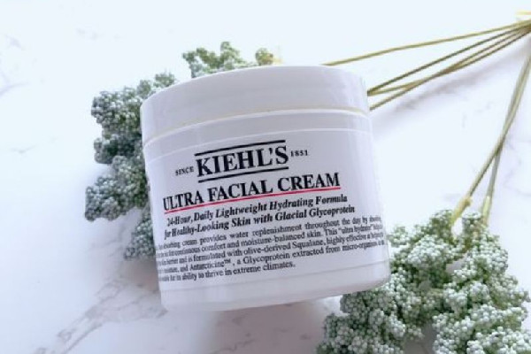 科顏氏高保濕面霜怎么查詢真?zhèn)?科顏氏高保濕面霜有盒子包裝嗎 科顏氏高保濕面霜怎么查詢真?zhèn)?科顏氏高保濕面霜有盒子包裝嗎