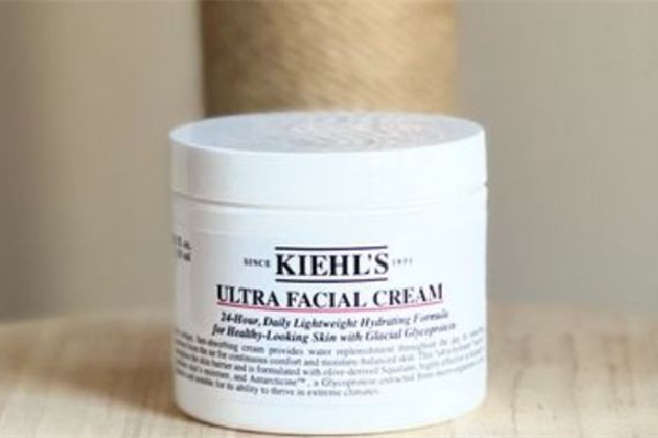 科顏氏高保濕面霜對皮膚的修復(fù)屏障好嗎 科顏氏高保濕面霜可以當(dāng)晚霜用嗎 科顏氏高保濕面霜對皮膚的修復(fù)屏障好嗎 科顏氏高保濕面霜可以當(dāng)晚霜用嗎