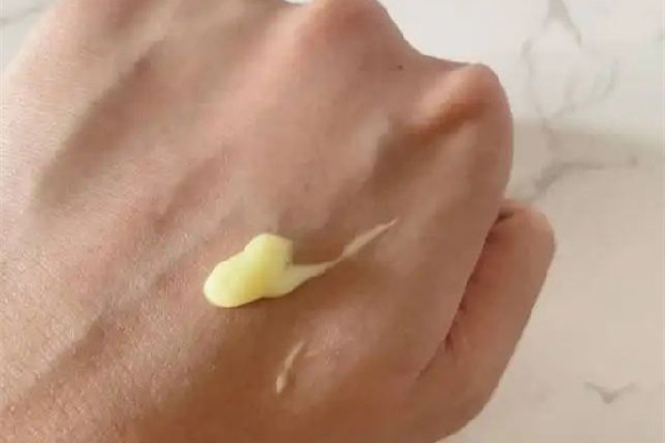 科顏氏a醇精華可以天天用嗎 科顏氏a醇精華適合敏感肌嗎 科顏氏a醇精華可以天天用嗎 科顏氏a醇精華適合敏感肌嗎