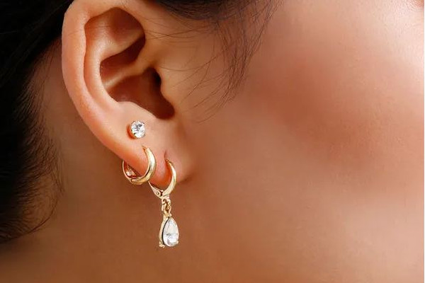 江漢路店鐵木針刺青私人訂制打耳洞會打歪嗎 打耳洞之后要注意什么 江漢路店鐵木針刺青私人訂制打耳洞會打歪嗎 打耳洞之后要注意什么