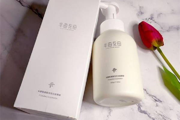 半畝花田氨基酸潔面慕斯怎么樣 半畝花田氨基酸潔面慕斯的優(yōu)勢和劣勢 半畝花田氨基酸潔面慕斯怎么樣 半畝花田氨基酸潔面慕斯的優(yōu)勢和劣勢