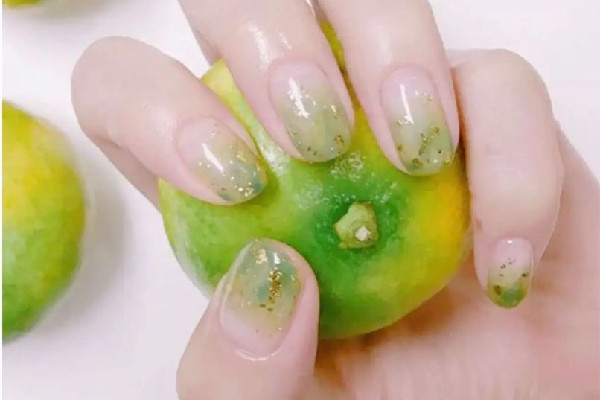 漸變美甲多少錢 漸變美甲和貓眼美甲哪個(gè)貴 漸變美甲多少錢 漸變美甲和貓眼美甲哪個(gè)貴