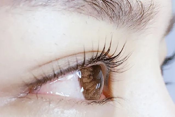 江漢路步行街KOLYBEAUTY寇寇美甲美容美睫韓式定妝燙睫毛哪個(gè)老師做的好 燙睫毛會不會傷睫毛 江漢路步行街KOLYBEAUTY寇寇美甲美容美睫韓式定妝燙睫毛哪個(gè)老師做的好 燙睫毛會不會傷睫毛