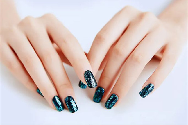 溫變甲油膠的使用方法 溫變甲油膠可以做漸變嗎 溫變甲油膠的使用方法 溫變甲油膠可以做漸變嗎