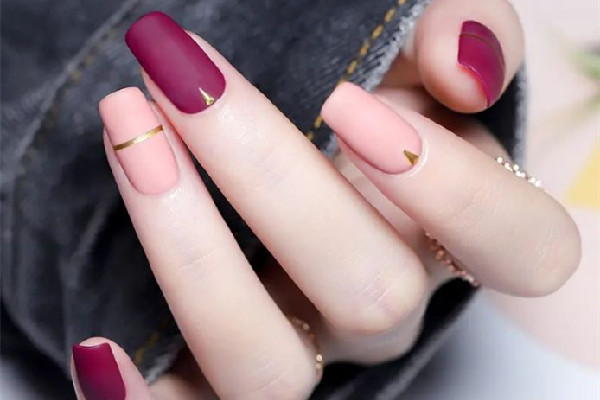 甲油膠溢膠是怎么回事 甲油膠溢膠怎么辦 甲油膠溢膠是怎么回事 甲油膠溢膠怎么辦