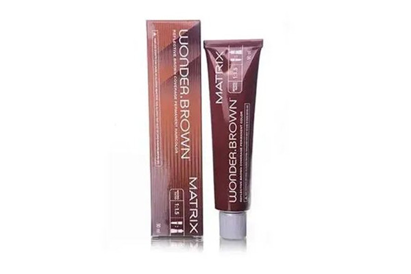 歐萊雅染發(fā)劑染到皮膚上如何去除 歐萊雅染發(fā)劑染發(fā)前要洗頭嗎 歐萊雅染發(fā)劑染到皮膚上如何去除 歐萊雅染發(fā)劑染發(fā)前要洗頭嗎