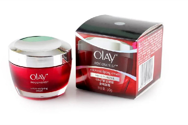 玉蘭油大紅瓶面霜的正確使用方法 玉蘭油大紅瓶面霜可以直接涂臉上嗎 玉蘭油大紅瓶面霜的正確使用方法 玉蘭油大紅瓶面霜可以直接涂臉上嗎