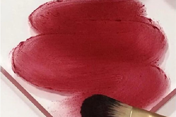 唇泥用什么定妝 唇泥可以保持多長時(shí)間