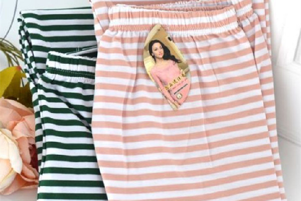 秋褲怎么穿保暖又不顯腿粗 秋褲穿緊身還是寬松 秋褲怎么穿保暖又不顯腿粗 秋褲穿緊身還是寬松