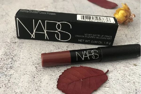nars唇膏筆日期怎么看 nars唇膏筆可以用多久 nars唇膏筆日期怎么看 nars唇膏筆可以用多久
