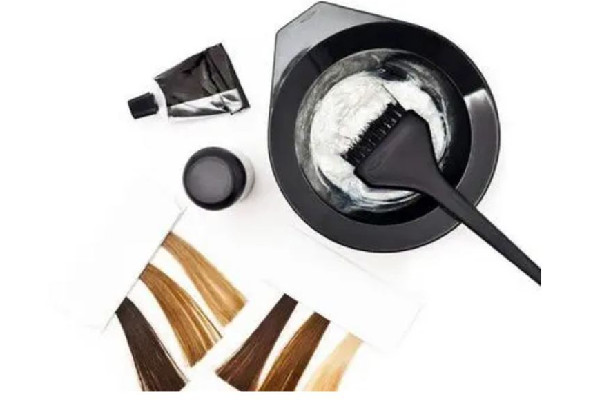 愛茉莉泡泡染發(fā)劑可以維持多久 愛茉莉泡泡染發(fā)劑可以混色染嗎 愛茉莉泡泡染發(fā)劑可以維持多久 愛茉莉泡泡染發(fā)劑可以混色染嗎