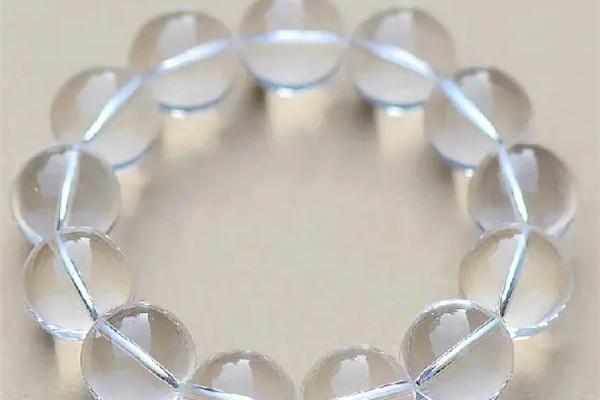 白水晶需要消磁嗎 白水晶需要消磁多久 白水晶需要消磁嗎 白水晶需要消磁多久