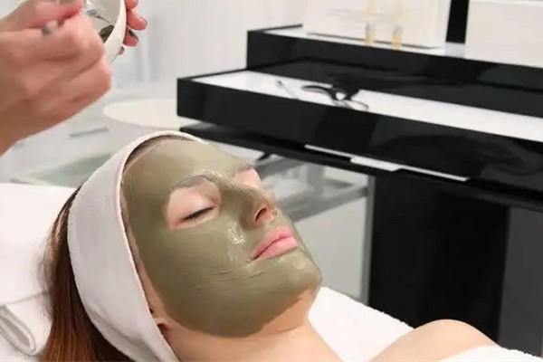 積玉橋美麗田園店做項目的時候會有推銷嗎 多久去美容院做一次臉部護理好 積玉橋美麗田園店做項目的時候會有推銷嗎 多久去美容院做一次臉部護理好