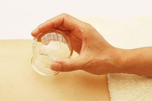 積玉橋木一堂美容纖體瘦身養(yǎng)生館拔罐后感覺(jué)怎么樣 拔罐可以緩解疲勞嗎 積玉橋木一堂美容纖體瘦身養(yǎng)生館拔罐后感覺(jué)怎么樣 拔罐可以緩解疲勞嗎