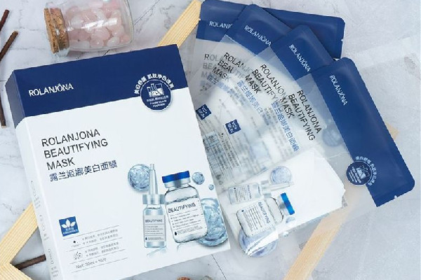 美白面膜放冰箱好還是常溫好 美白面膜可以保存多久 美白面膜放冰箱好還是常溫好 美白面膜可以保存多久