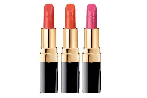 口紅有苦味怎么回事 口紅為什么會(huì)變黑 口紅有苦味怎么回事 口紅為什么會(huì)變黑