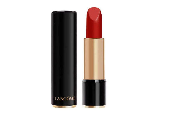 啞光口紅好還是滋潤(rùn)口紅好 啞光口紅會(huì)不會(huì)很干 啞光口紅好還是滋潤(rùn)口紅好 啞光口紅會(huì)不會(huì)很干