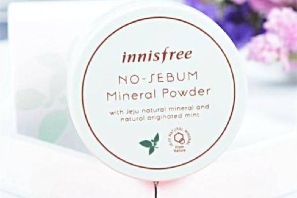 悅詩(shī)風(fēng)吟散粉是珠光還是啞光的 悅詩(shī)風(fēng)吟散粉適合油皮嗎 悅詩(shī)風(fēng)吟散粉是珠光還是啞光的 悅詩(shī)風(fēng)吟散粉適合油皮嗎