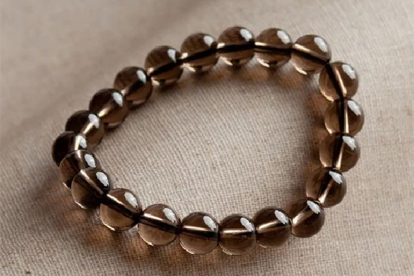 茶晶的功效和作用 茶晶對(duì)學(xué)業(yè)有用嗎 茶晶的功效和作用 茶晶對(duì)學(xué)業(yè)有用嗎