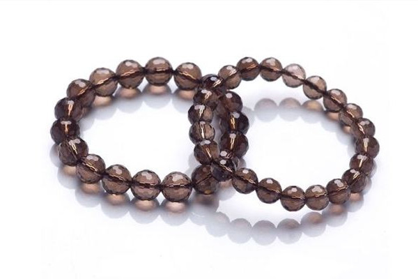 茶晶適合什么星座 茶晶的寓意及功效 茶晶適合什么星座 茶晶的寓意及功效