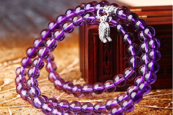 紫水晶是什么星座的幸運(yùn)石 紫水晶是幾月的生辰石 紫水晶是什么星座的幸運(yùn)石 紫水晶是幾月的生辰石