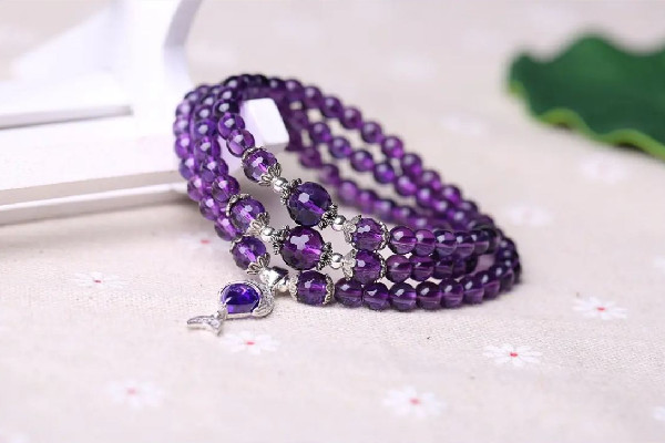 紫水晶招財嗎 紫水晶對事業(yè)有幫助嗎 紫水晶招財嗎 紫水晶對事業(yè)有幫助嗎