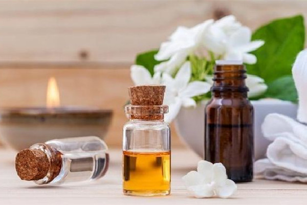 中南路美涵·半永久美睫美膚館店肩頸開(kāi)背項(xiàng)目怎么樣 精油開(kāi)背是全身嗎 中南路美涵·半永久美睫美膚館店肩頸開(kāi)背項(xiàng)目怎么樣 精油開(kāi)背是全身嗎