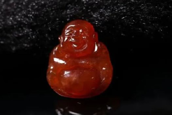 紅翡翠的價(jià)格一般是多少 紅翡翠和綠翡翠哪個(gè)價(jià)值高 紅翡翠的價(jià)格一般是多少 紅翡翠和綠翡翠哪個(gè)價(jià)值高