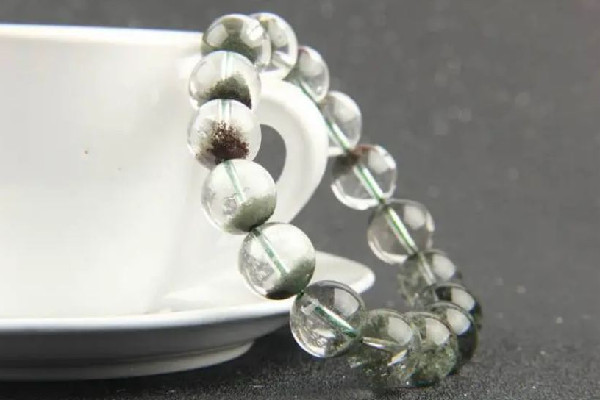 綠幽靈顏色深好還是淺好 綠幽靈買多大的好 綠幽靈顏色深好還是淺好 綠幽靈買多大的好