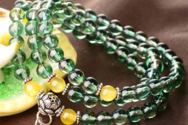 綠水晶價(jià)格一般多少 綠水晶有收藏價(jià)值嗎 綠水晶價(jià)格一般多少 綠水晶有收藏價(jià)值嗎