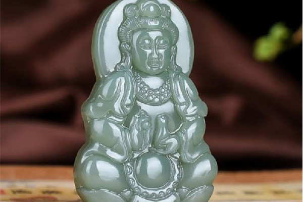 觀音吊墜和貔貅手串一起戴好嗎 觀音吊墜和佛吊墜區(qū)別 觀音吊墜和貔貅手串一起戴好嗎 觀音吊墜和佛吊墜區(qū)別