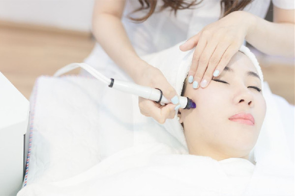 后湖SOR索爾祛痘?面部肌膚科學(xué)管理小氣泡項目感覺好嗎 小氣泡有收縮毛孔作用嗎 后湖SOR索爾祛痘?面部肌膚科學(xué)管理小氣泡項目感覺好嗎 小氣泡有收縮毛孔作用嗎