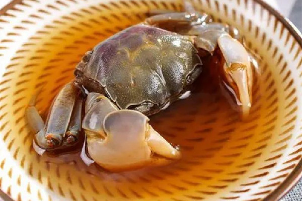 醉蟹用花雕酒還是黃酒 醉蟹用什么酒腌制 醉蟹用花雕酒還是黃酒 醉蟹用什么酒腌制