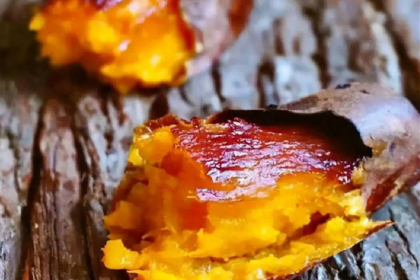 男子帶兒子體驗(yàn)烤紅薯引發(fā)火災(zāi) 烤紅薯怎么烤好吃 男子帶兒子體驗(yàn)烤紅薯引發(fā)火災(zāi) 烤紅薯怎么烤好吃