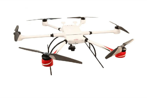 玩徒跳河露光頭被警方無(wú)人機(jī)發(fā)現(xiàn) 無(wú)人機(jī)可以飛多遠(yuǎn) 玩徒跳河露光頭被警方無(wú)人機(jī)發(fā)現(xiàn) 無(wú)人機(jī)可以飛多遠(yuǎn)