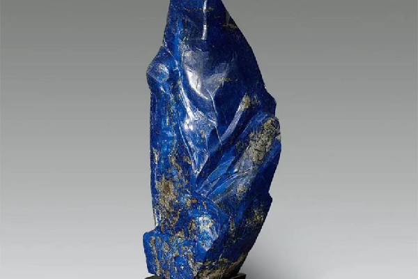 青金石的功效和作用 青金石對眼睛好嗎 青金石的功效和作用 青金石對眼睛好嗎