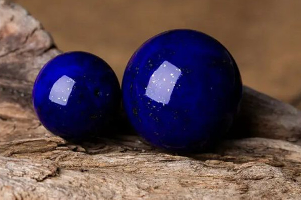 青金石會(huì)掉色嗎 青金石怎么辨別真假