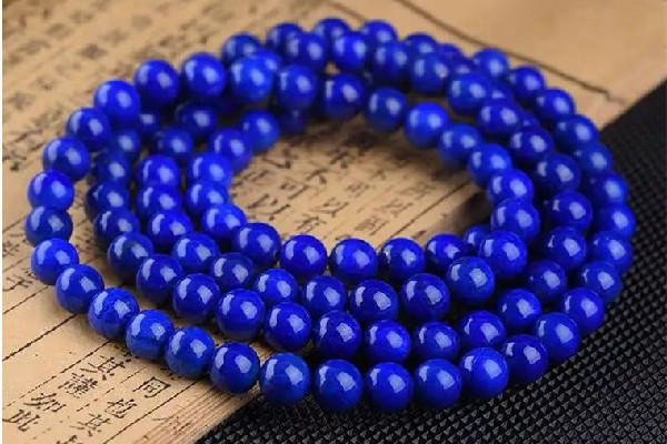 青金石會(huì)掉色嗎 青金石怎么辨別真假 青金石會(huì)掉色嗎 青金石怎么辨別真假