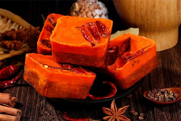 牛油火鍋底料怎么炒 牛油火鍋底料自己做的和買的哪個(gè)口感好 牛油火鍋底料怎么炒 牛油火鍋底料自己做的和買的哪個(gè)口感好