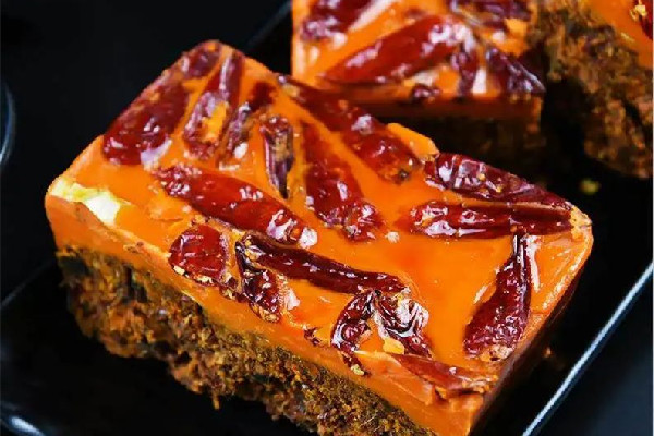 牛油火鍋底料適合涮什么菜 牛油火鍋底料湯能喝嗎 牛油火鍋底料適合涮什么菜 牛油火鍋底料湯能喝嗎