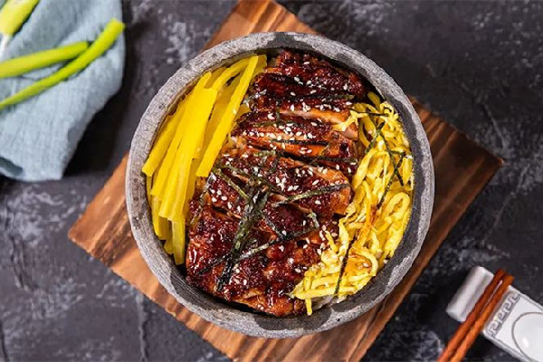 女子外賣被偷揪出小偷后淚崩 外賣有問題如何補償 女子外賣被偷揪出小偷后淚崩 外賣有問題如何補償