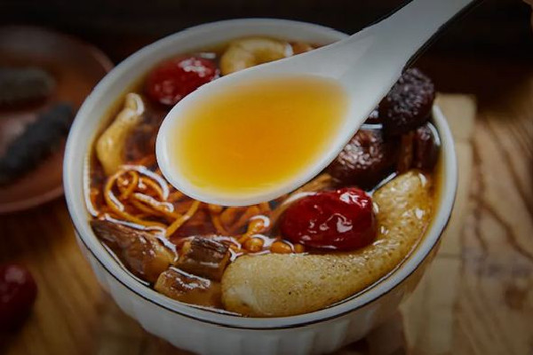 菌湯火鍋減肥可以吃嗎 菌湯火鍋和番茄鍋哪個(gè)好吃 菌湯火鍋減肥可以吃嗎 菌湯火鍋和番茄鍋哪個(gè)好吃