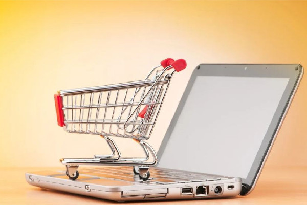 女子網購牛仔褲竟在里面發(fā)現(xiàn)內褲 網購發(fā)現(xiàn)異物怎么處理 女子網購牛仔褲竟在里面發(fā)現(xiàn)內褲 網購發(fā)現(xiàn)異物怎么處理